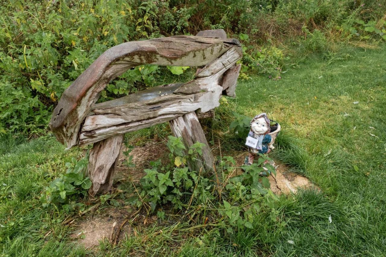 Rum Bridge "Owl Watch" Wooden Tipi 호텔 서드베리 외부 사진